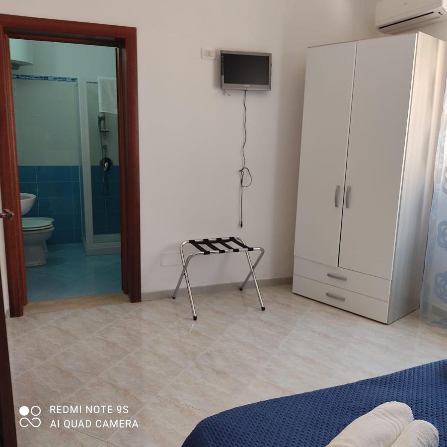 Villa Dolce Vita Rooms Кастеллуццо Экстерьер фото