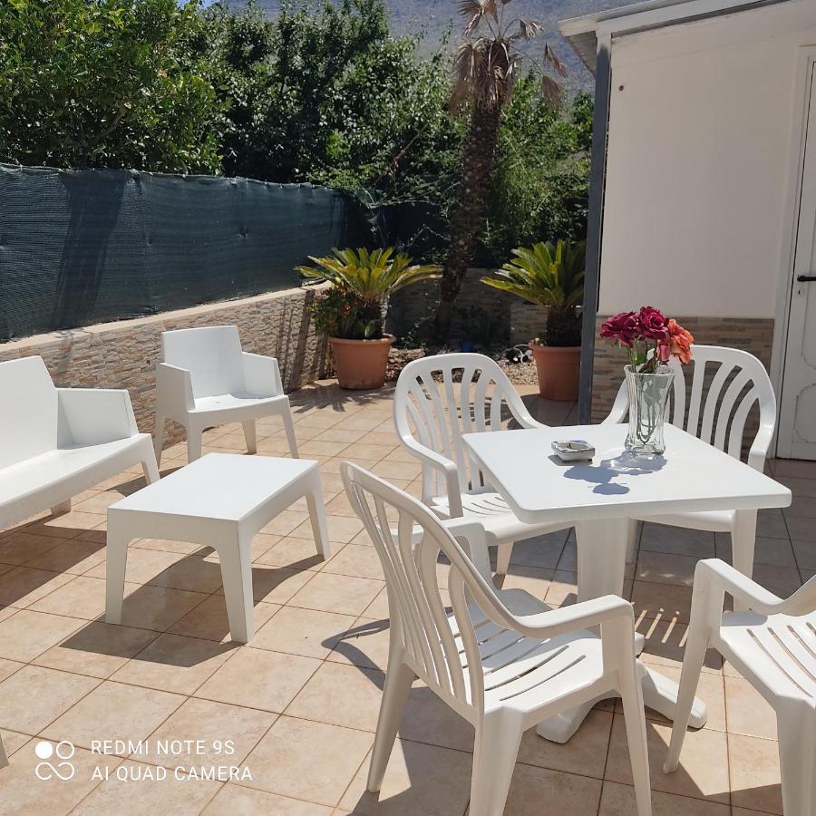 Villa Dolce Vita Rooms Кастеллуццо Экстерьер фото