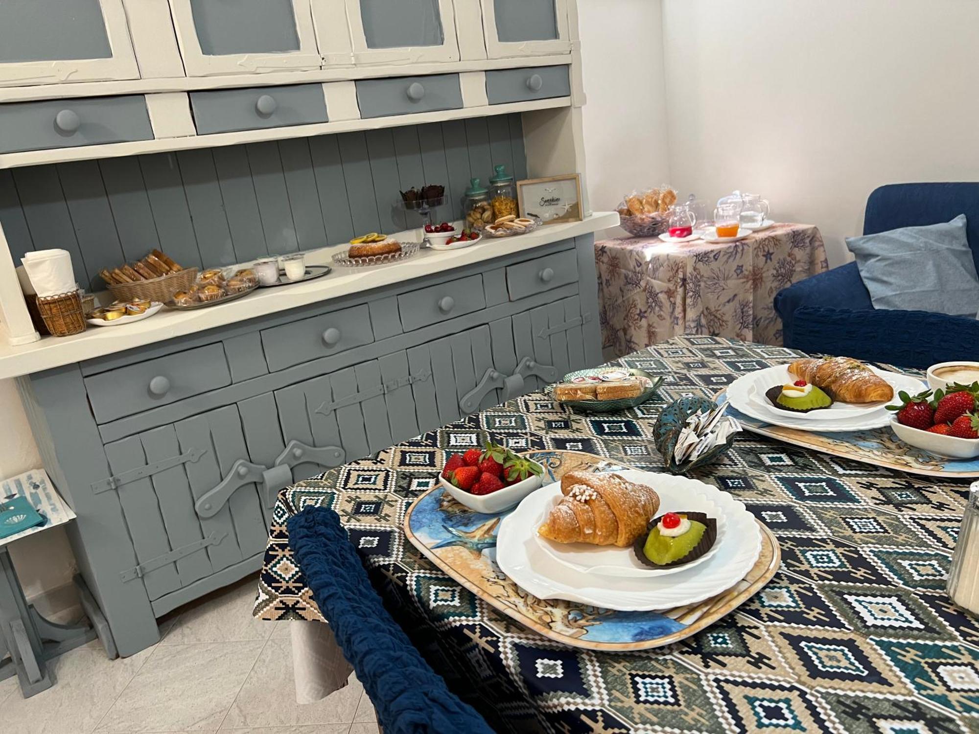 Villa Dolce Vita Rooms Кастеллуццо Экстерьер фото